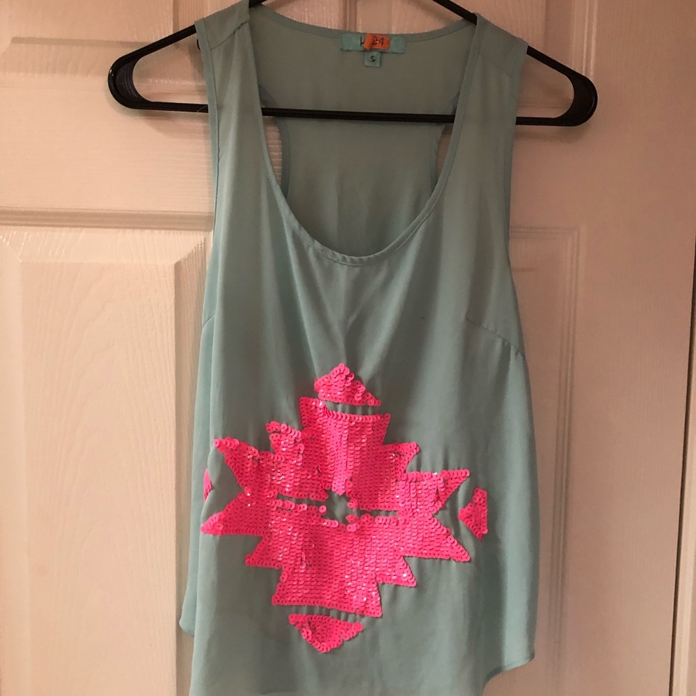 Tank boutique